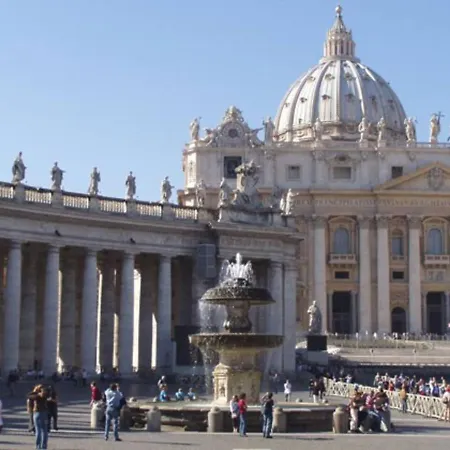 Casina Roma, 2 Min To Piazza Navona *