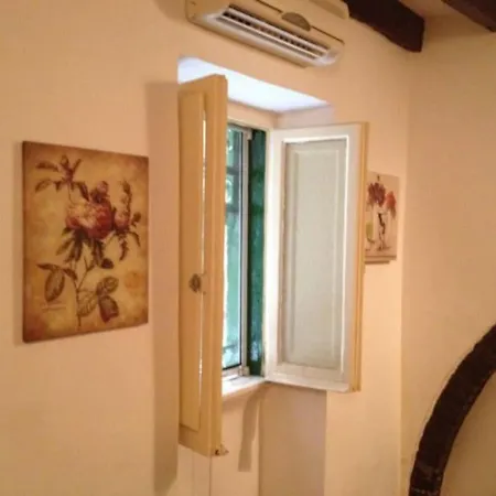 Casina Roma, 2 Min To Piazza Navona Appartamento